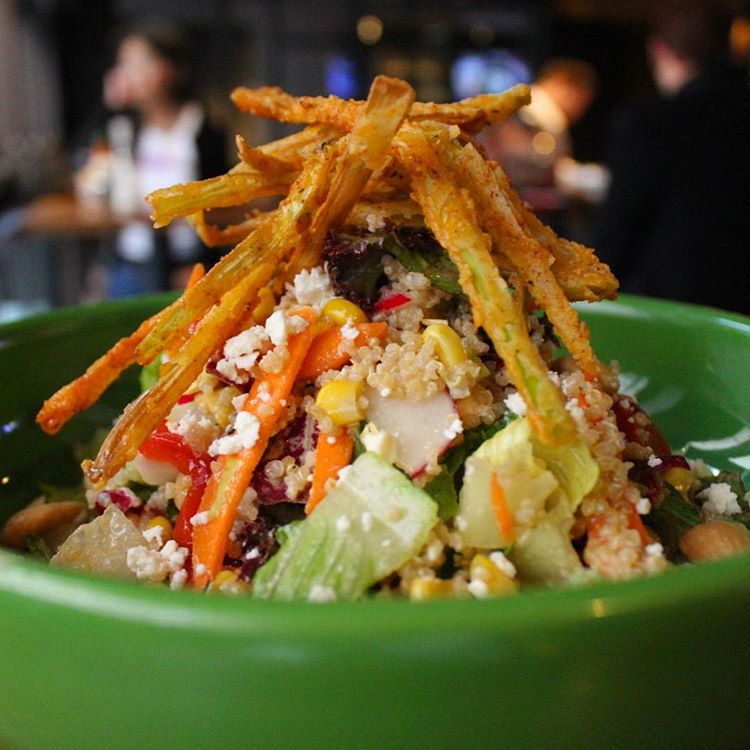 Order Quinoa Kitchen Salad food online from ***doc b's river north $3.99 delivery special*** store, Chicago on bringmethat.com