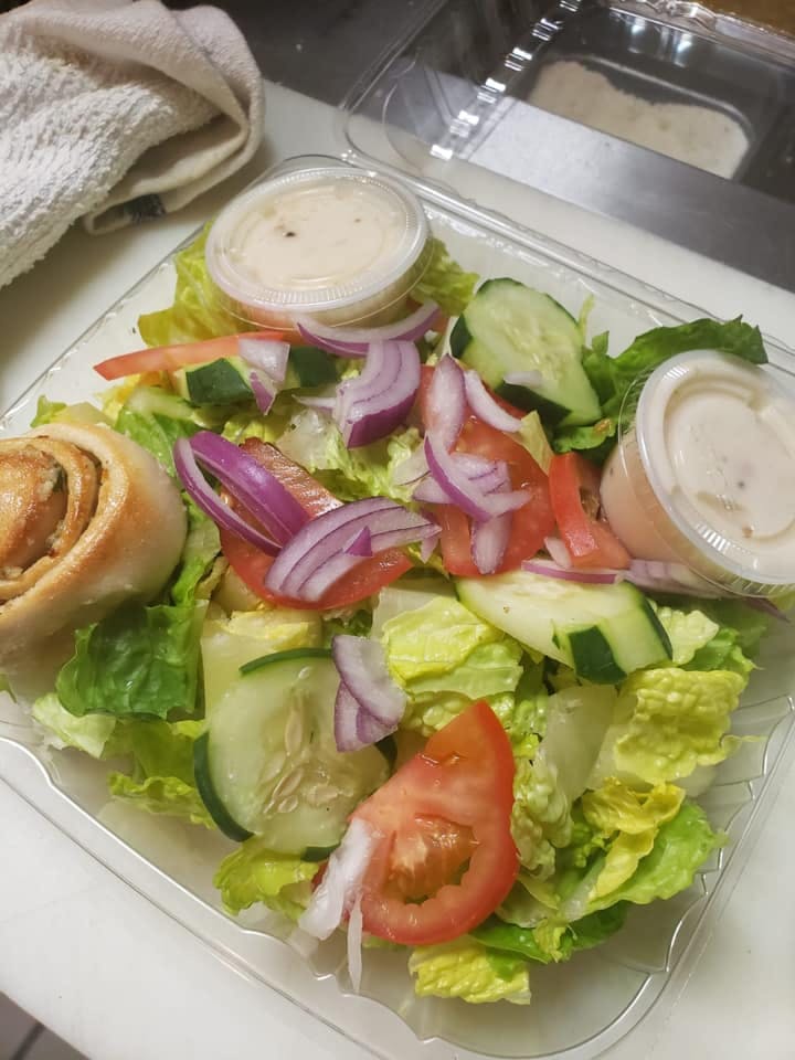 Order Tossed Salad - Salad food online from Elite Pizzeria store, Burlington on bringmethat.com