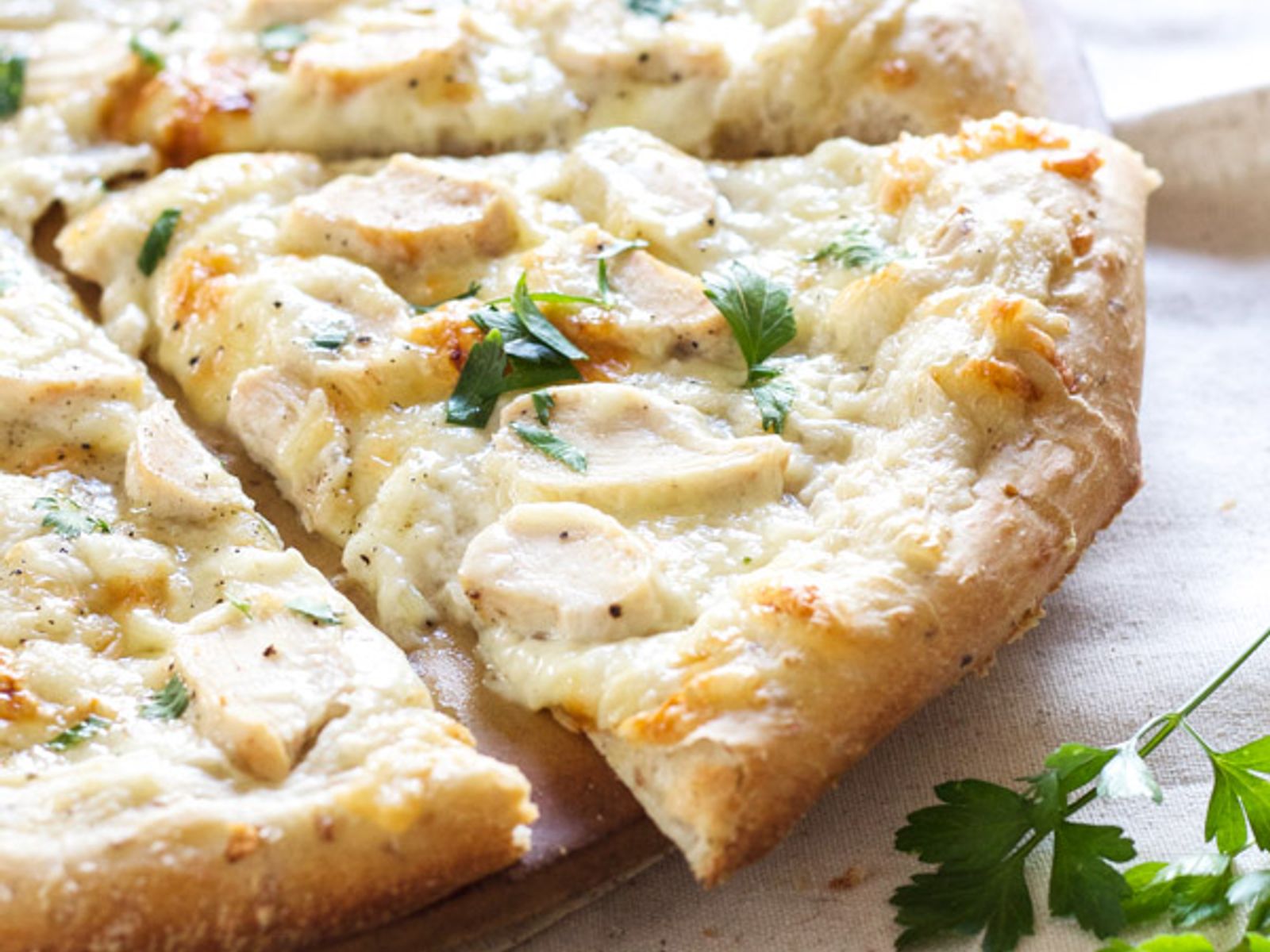 Order Chicken Malai Masala Pizza food online from Curry Home store, Pittsburgh on bringmethat.com