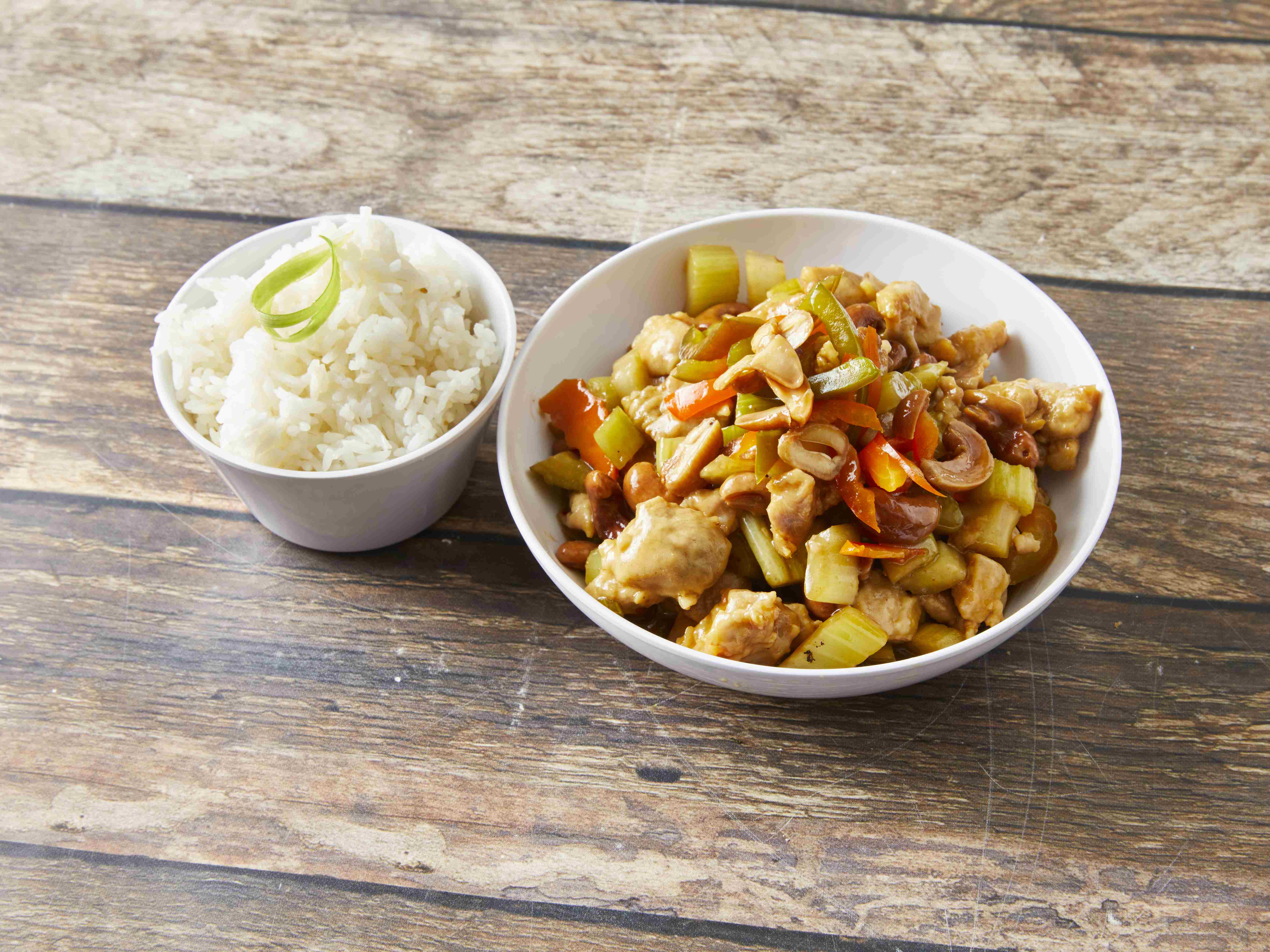 Order 303. Chicken Cashew food online from Hong Huah store, Chicago on bringmethat.com