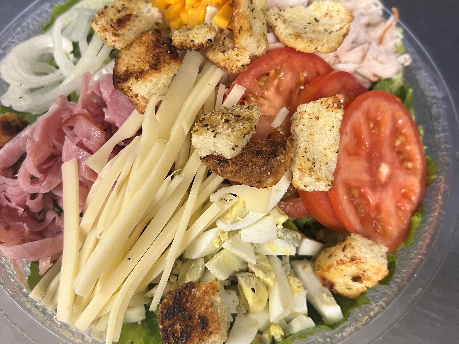 Order Chef Salad food online from High 5 Grille store, Tucson on bringmethat.com