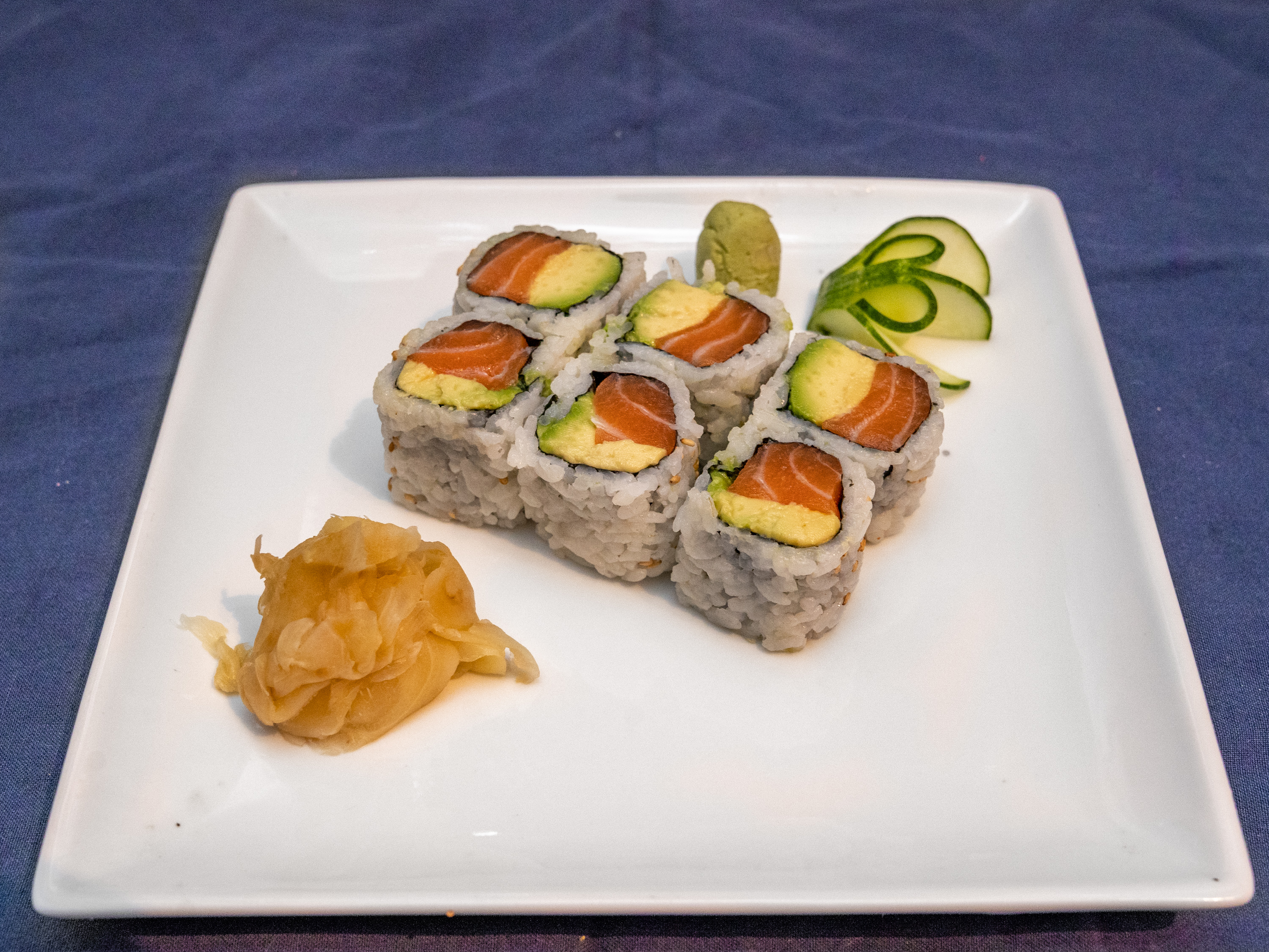 Order Salmon Avocado Roll food online from Kiku sushi store, Brooklyn on bringmethat.com