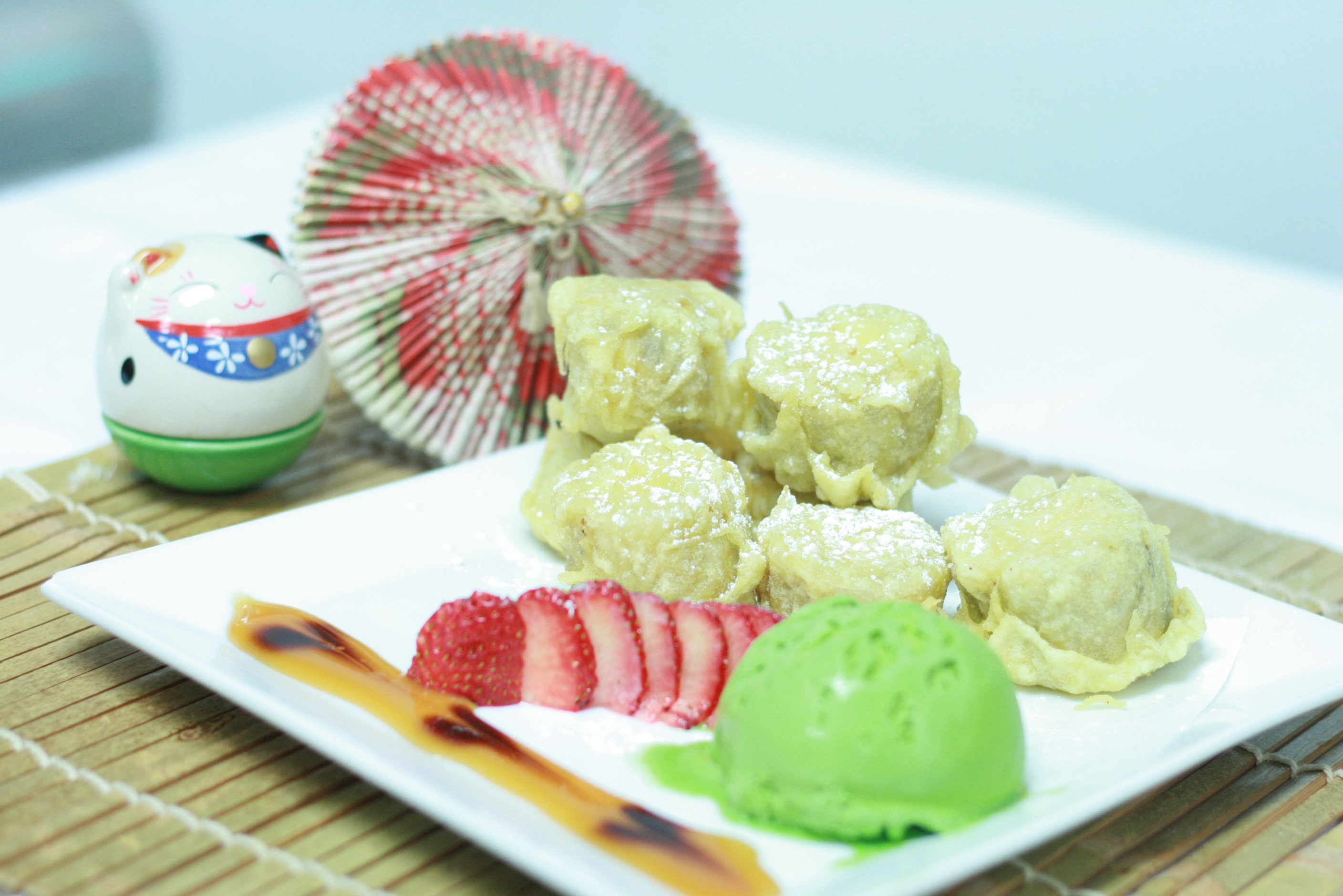 Order D3. Banana Tempura Ice Cream food online from Koisan Sushi & Japanese Cuisine store, Orange on bringmethat.com