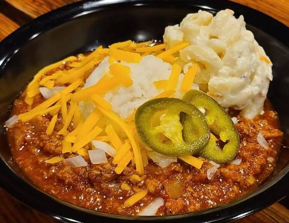 Order Brisket Chili with Rice Bowl food online from Whiskey Smoke 808 store, Kailua on bringmethat.com