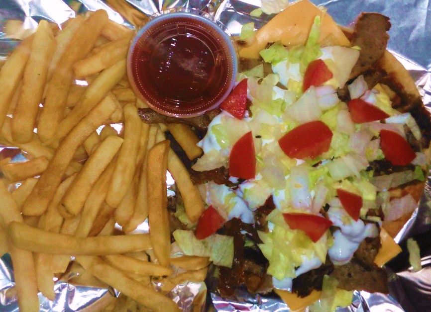 Order Gyro Sandwich food online from Nadia Fish & Chicken store, Chicago on bringmethat.com