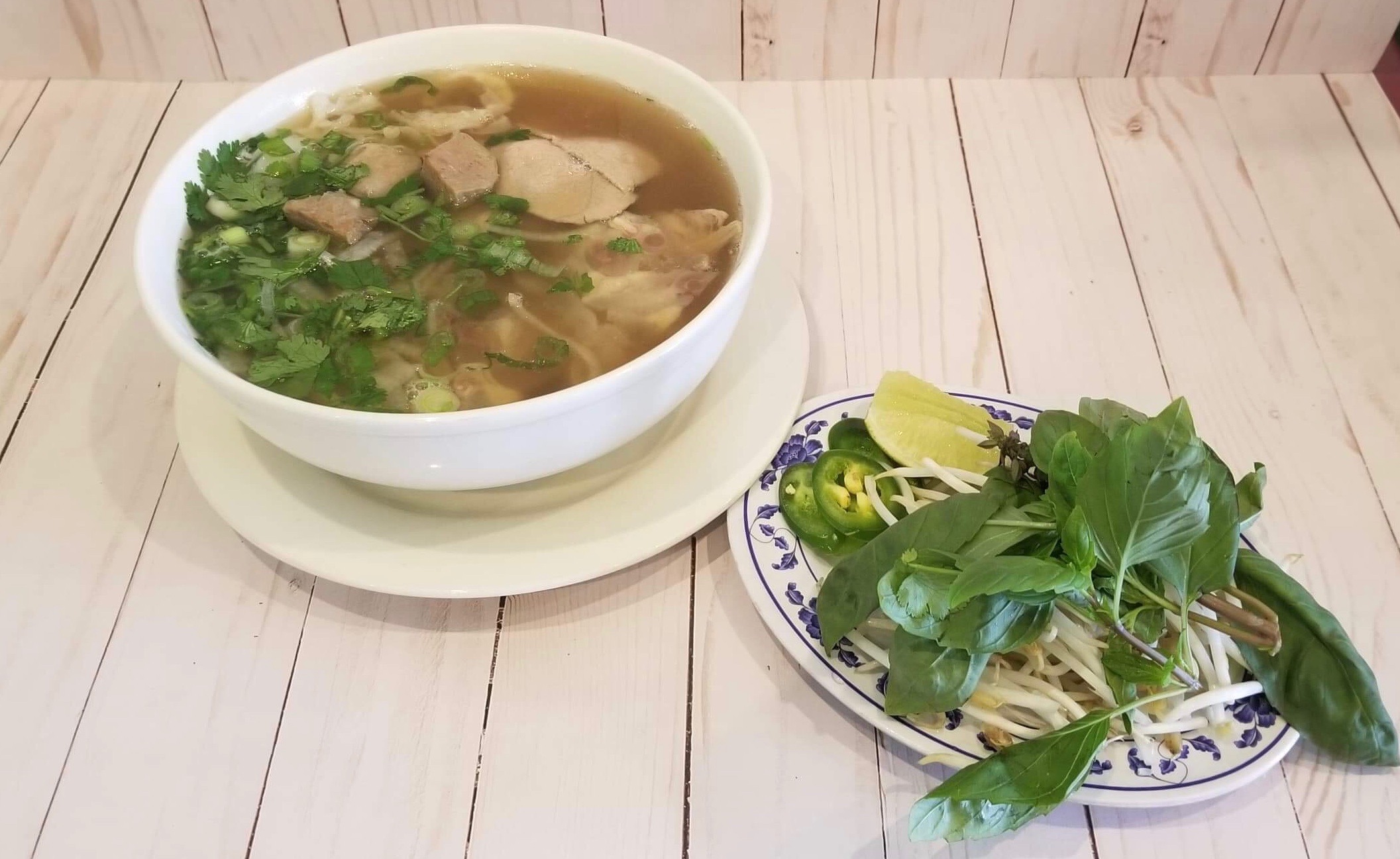 Order Special Combination Noodles Soup food online from V-Nam Pho store, Surprise on bringmethat.com