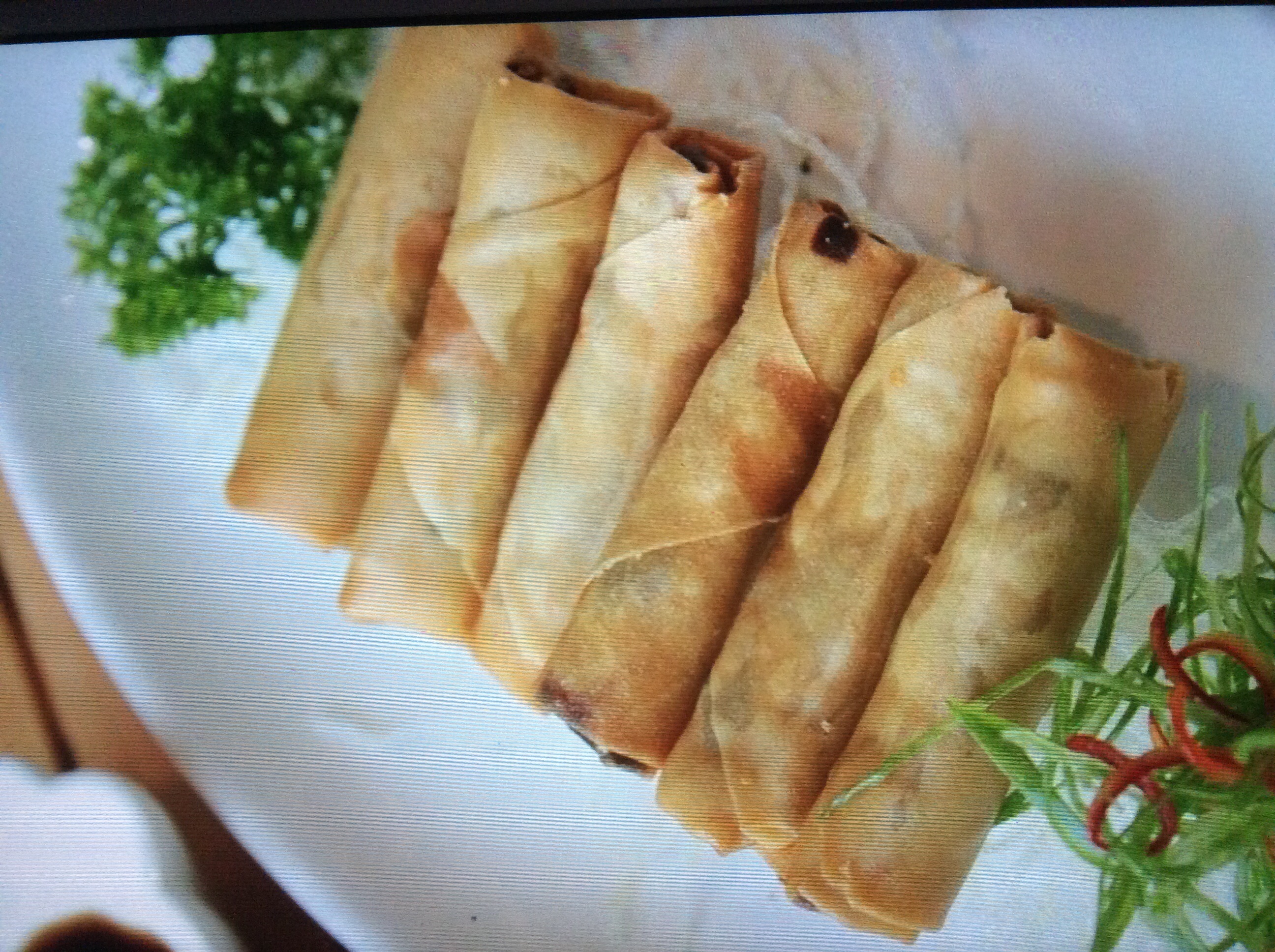 Order 3a. Spring Roll food online from Great wall restaurant store, Brooklyn on bringmethat.com