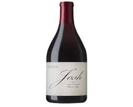 Order Josh Cellars Pinot Noir, 750mL red wine (13.5% ABV) food online from Pit Stop Liquor Mart store, El Monte on bringmethat.com