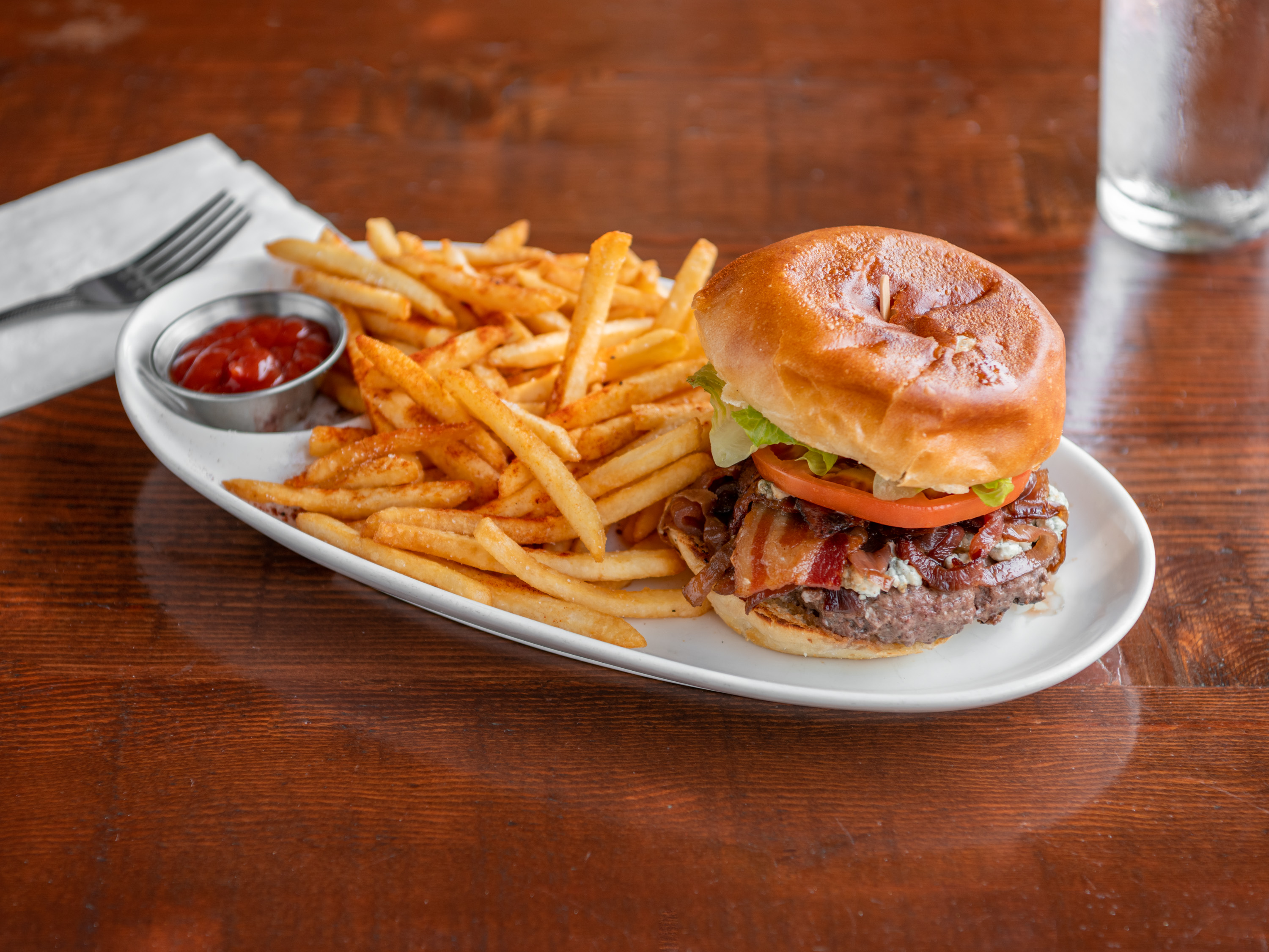 Order Bacon & Blue Burger food online from Albany Taproom store, Albany on bringmethat.com