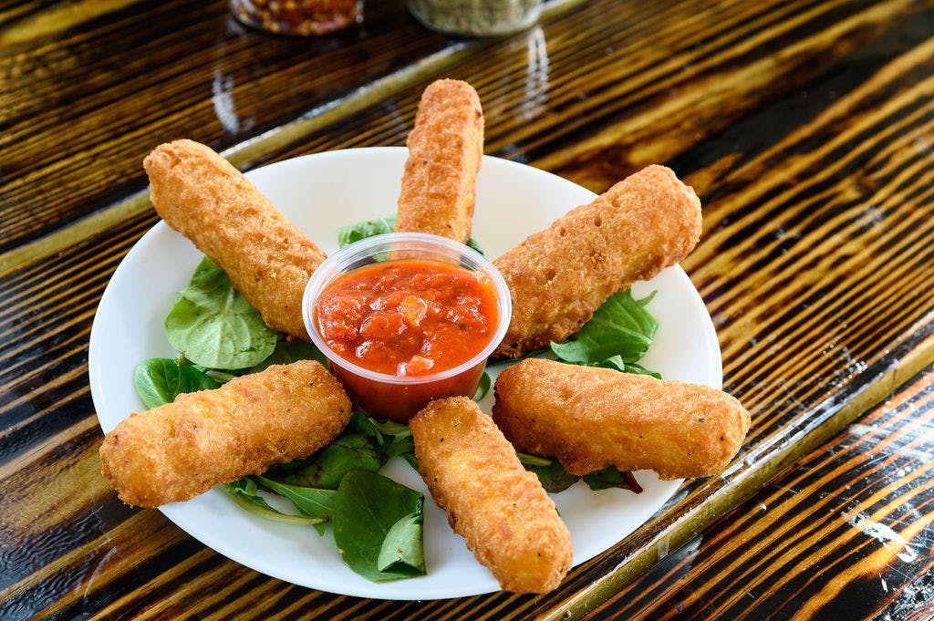 Order Fried Mozzarella - 6 Pieces food online from Flamez wood fired pizza store, Blackwood on bringmethat.com