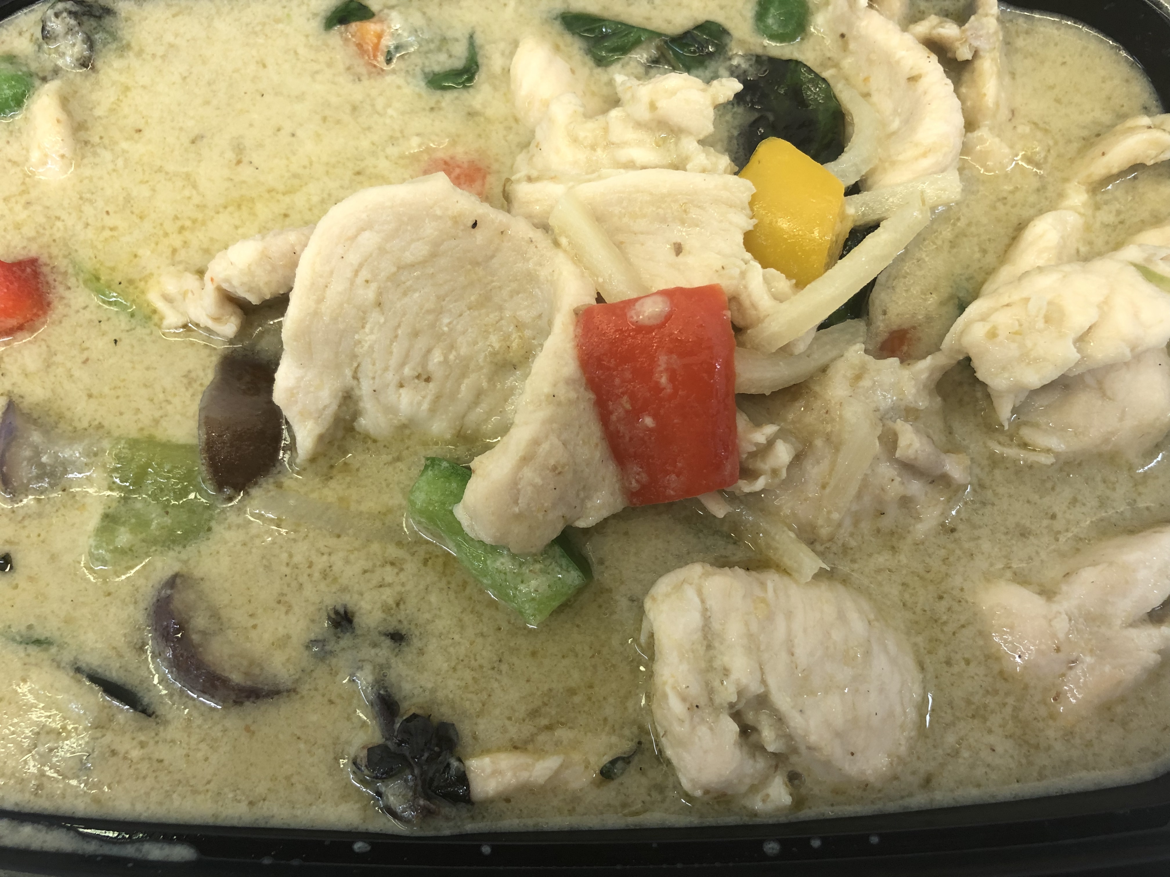 Order Green Curry Chicken food online from Kinnara Thai store, Las Vegas on bringmethat.com