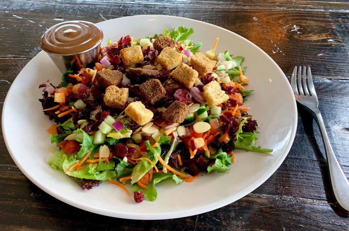 Order Bleu Cheese Crunch Salad food online from Trasca & Co Eatery store, Ponte Vedra Beach on bringmethat.com