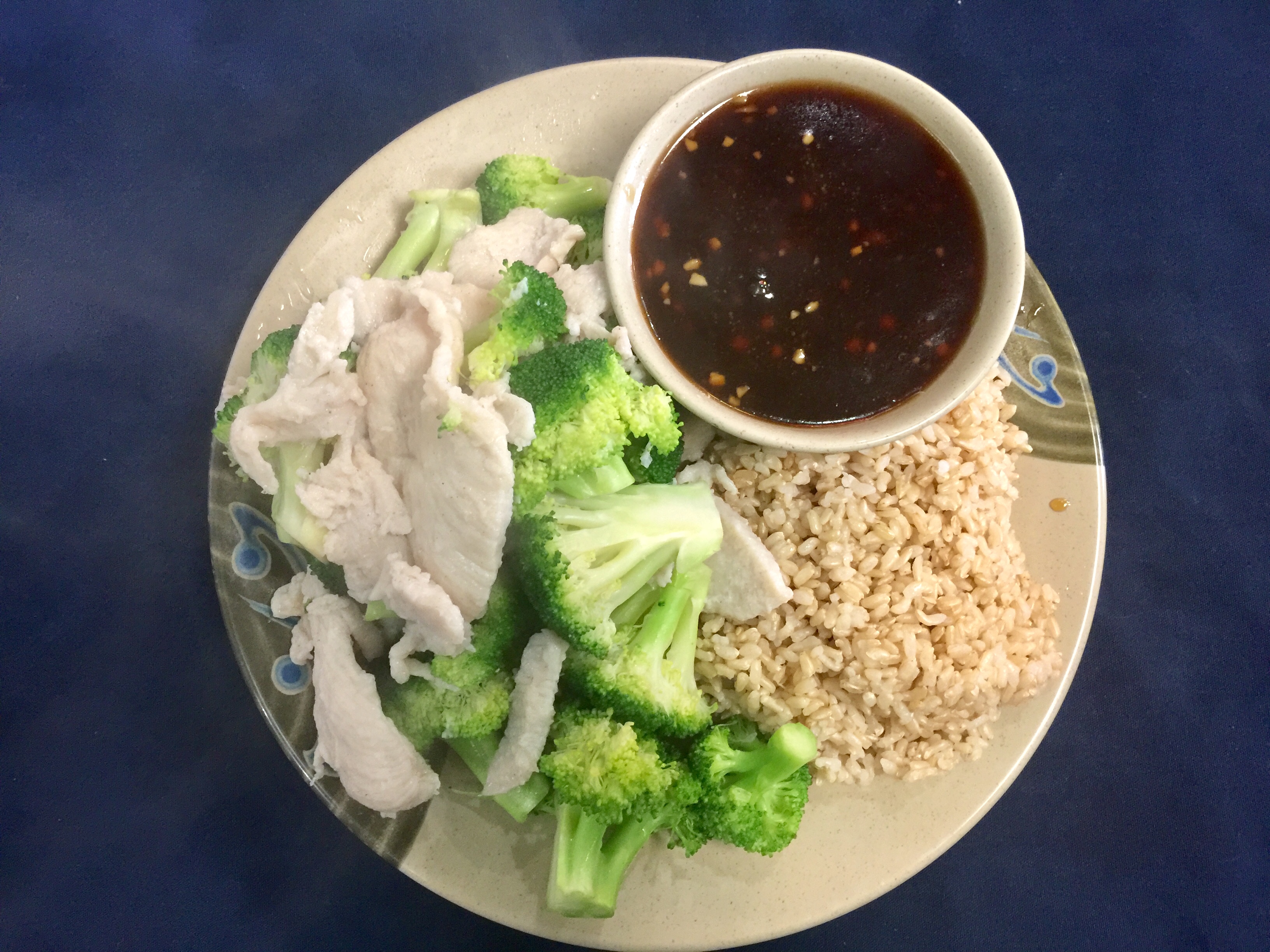 Order D4. Steamed Chicken with Broccoli  food online from Golden cuisine store, Philadelphia on bringmethat.com