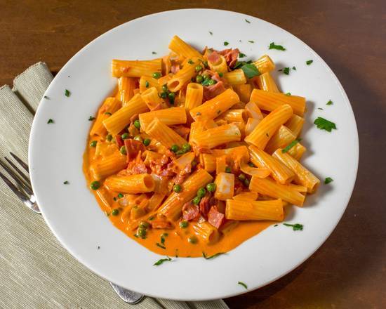 Order Rigatoni with Peas and Prosciutto food online from Café Amici store, Selden on bringmethat.com