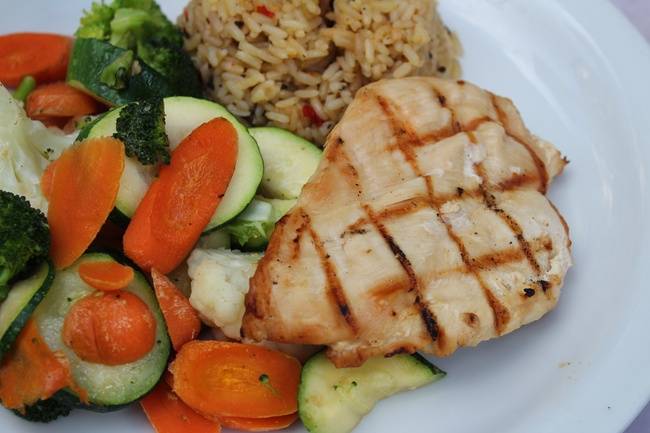 Order Grilled Chicken and Veggies food online from Brents Deli store, Westlake Village on bringmethat.com
