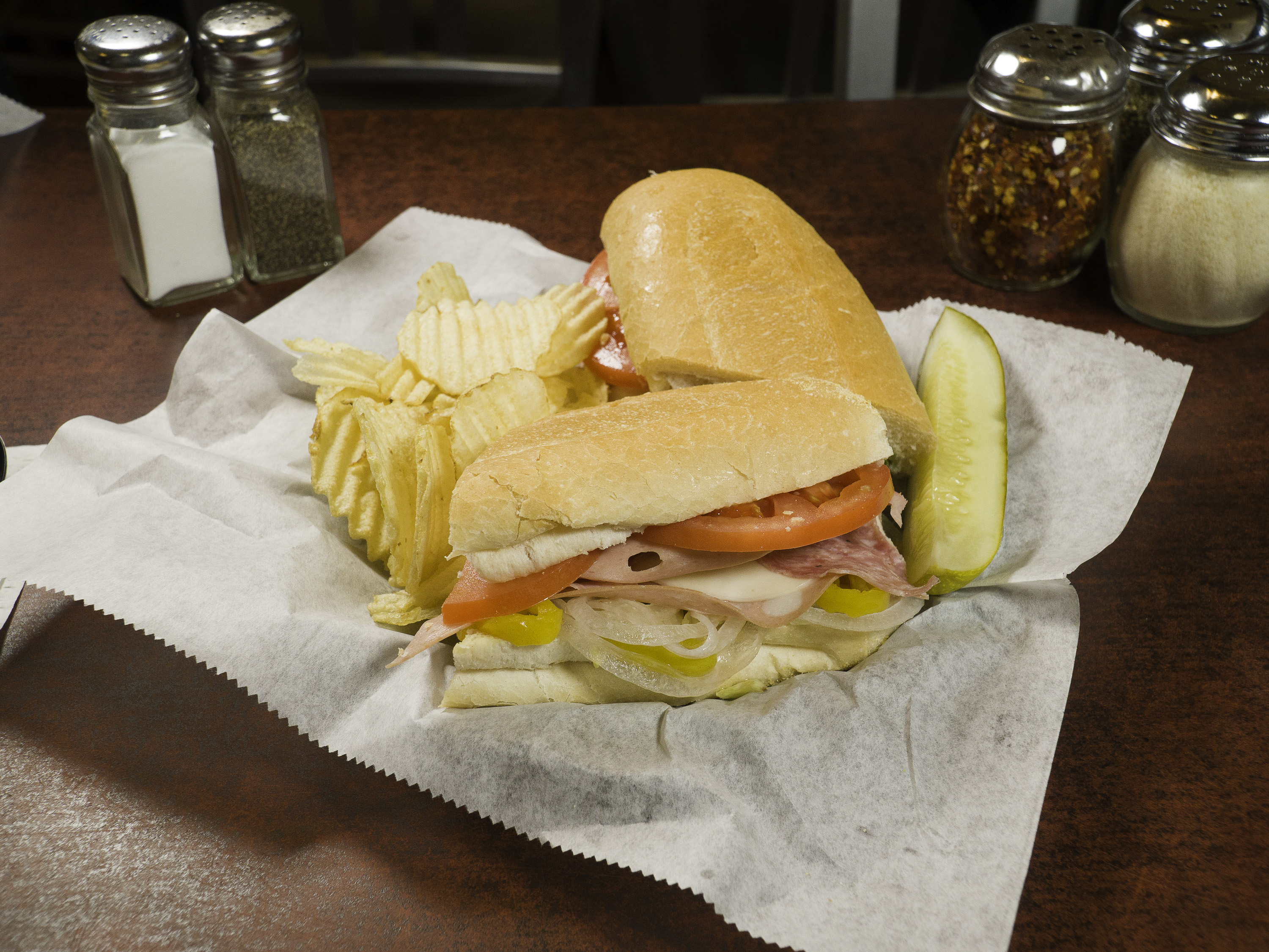Order 8" Italian Cold Cut Subs food online from Dumm Pizza & Subs store, Riverdale Park on bringmethat.com
