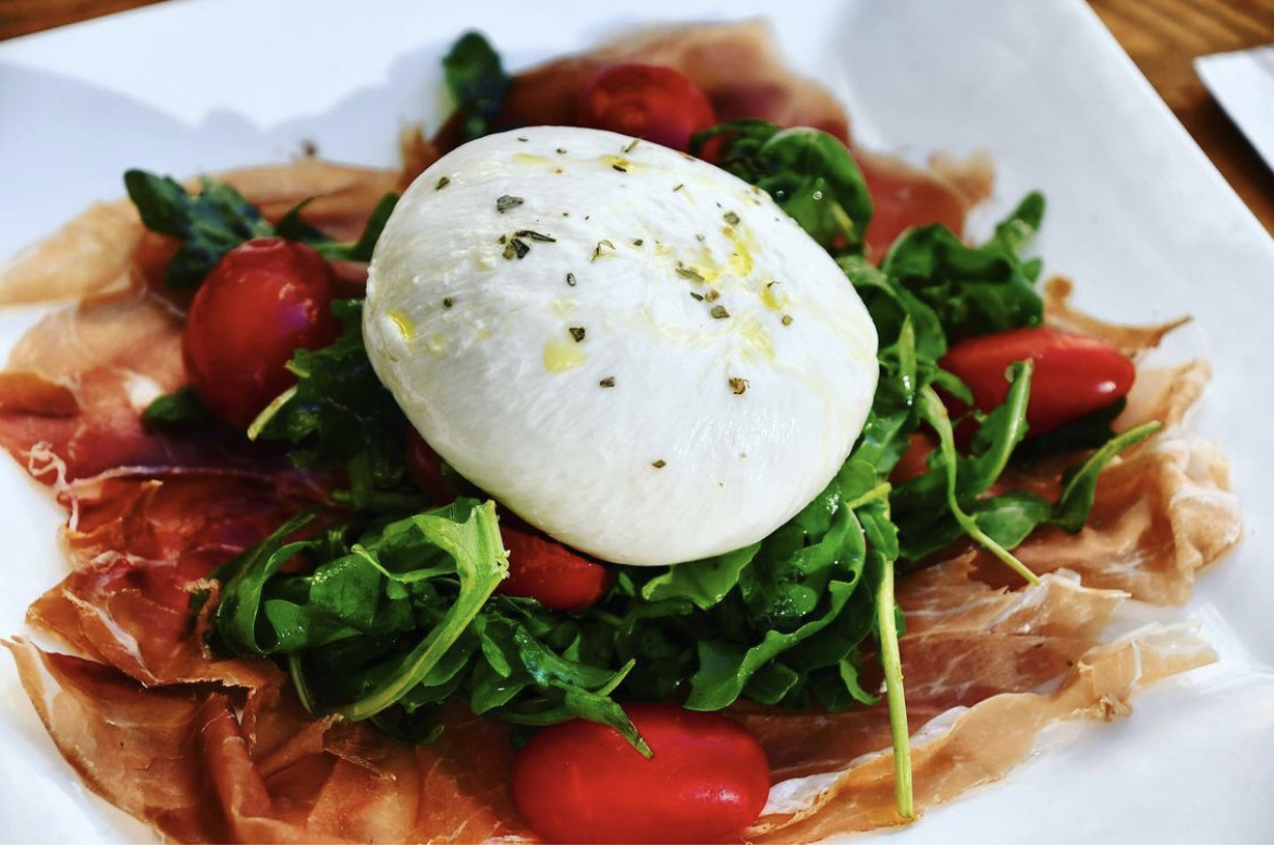 Order Classic Burrata Cheese food online from Numero28 Pizzeria Bergenfield store, Bergenfield on bringmethat.com