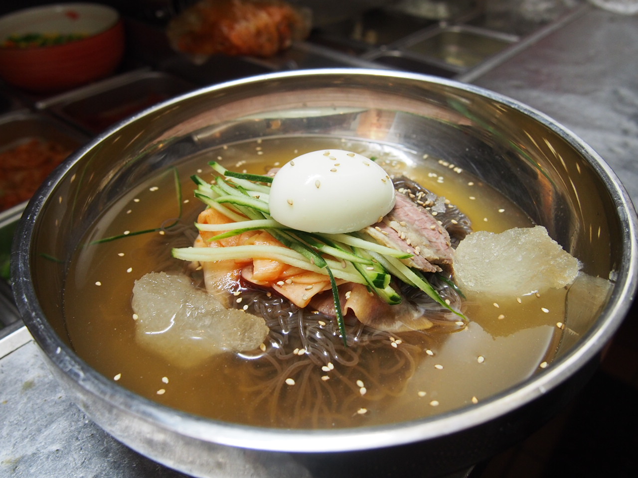 Order M-52. Cold Arrowroot Noodle Soup (칡물냉면/葛粉水冷面) food online from Restaurant Namsan store, Los Angeles on bringmethat.com