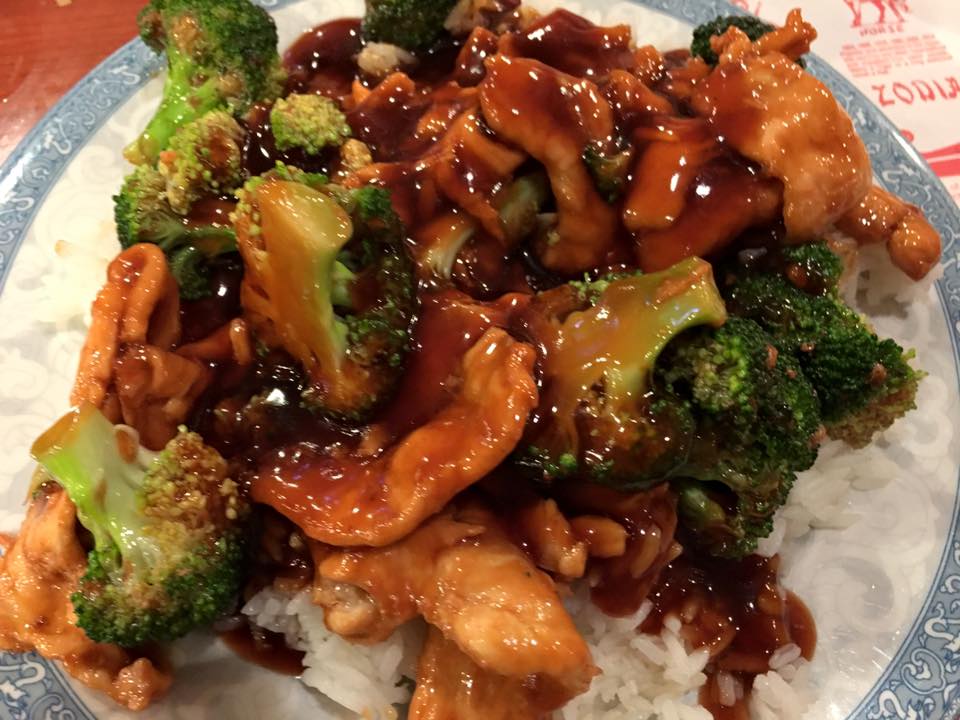 Order Chicken with Broccoli food online from Lins Garden store, Gibsonia on bringmethat.com