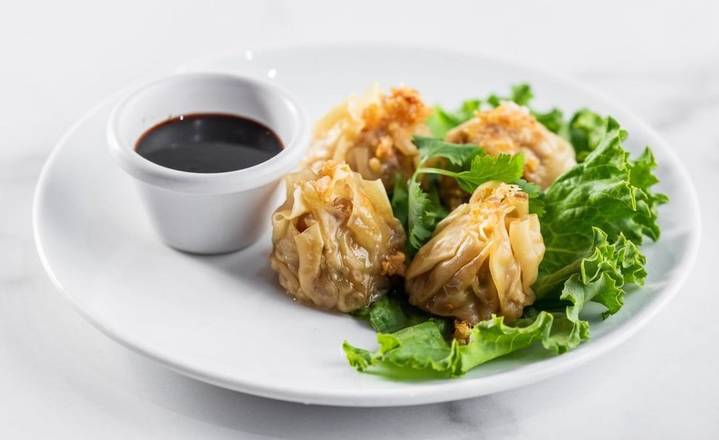 Order Steamed Dumplings food online from Zato Thai Cuisine & Sushi Bar store, Dallas on bringmethat.com