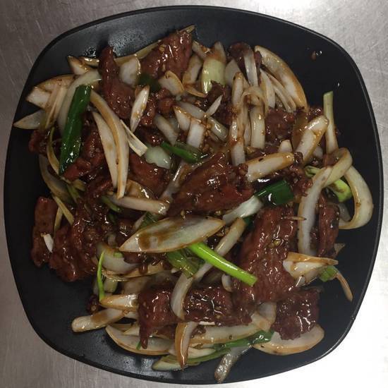 Order Mongolian Beef  food online from Lucky Wok Chinese Food store, Ontario on bringmethat.com