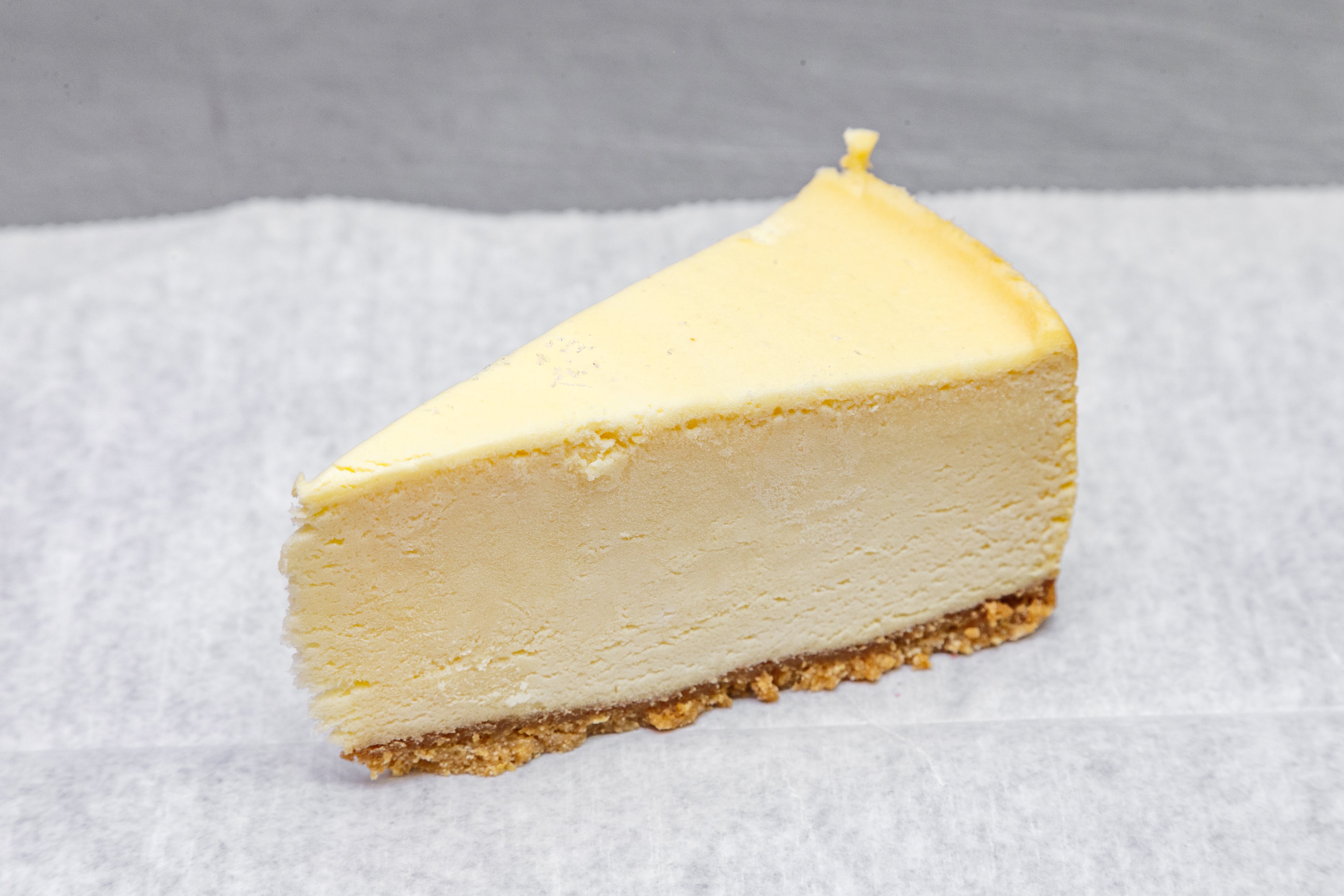 Order Cheesecake - Dessert food online from Pizza DeCasa store, Coraopolis on bringmethat.com