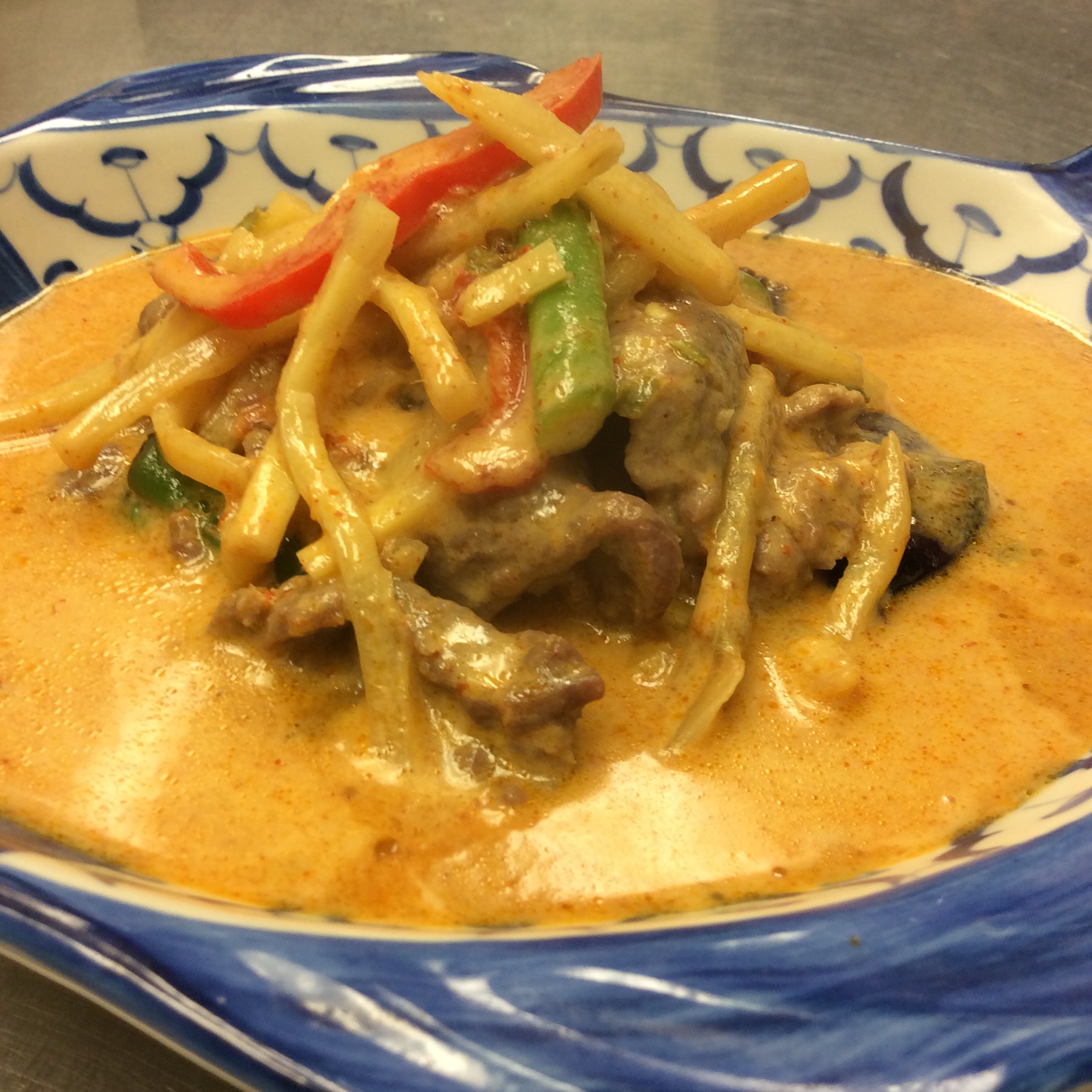 Order Red Curry food online from Smile Thai store, Harbor City on bringmethat.com