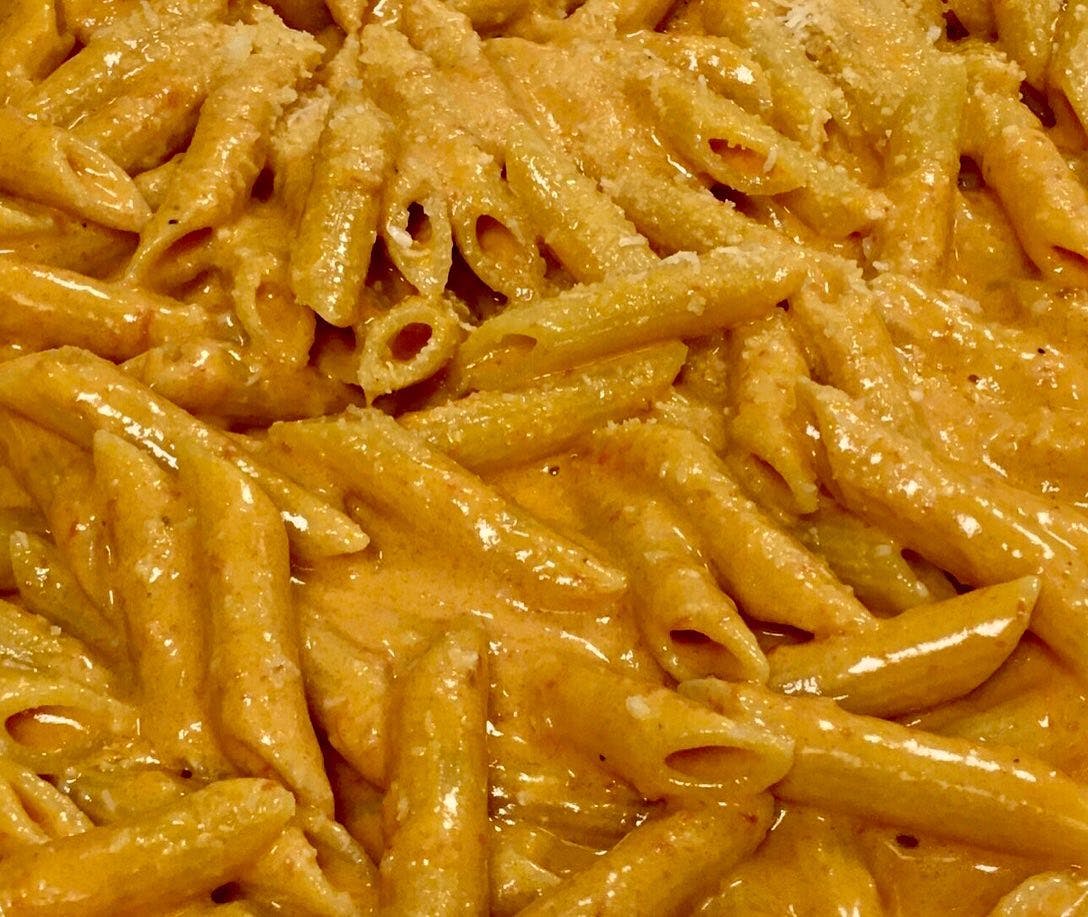 Order Penne Alla Vodka - Pasta food online from Whippany Pizzeria store, Whippany on bringmethat.com