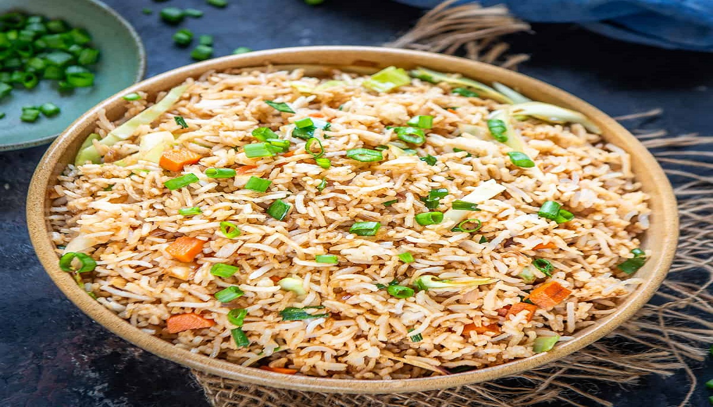 Order Vegetable Fried Rice food online from Aroma Indian Cuisine store, Ann Arbor on bringmethat.com