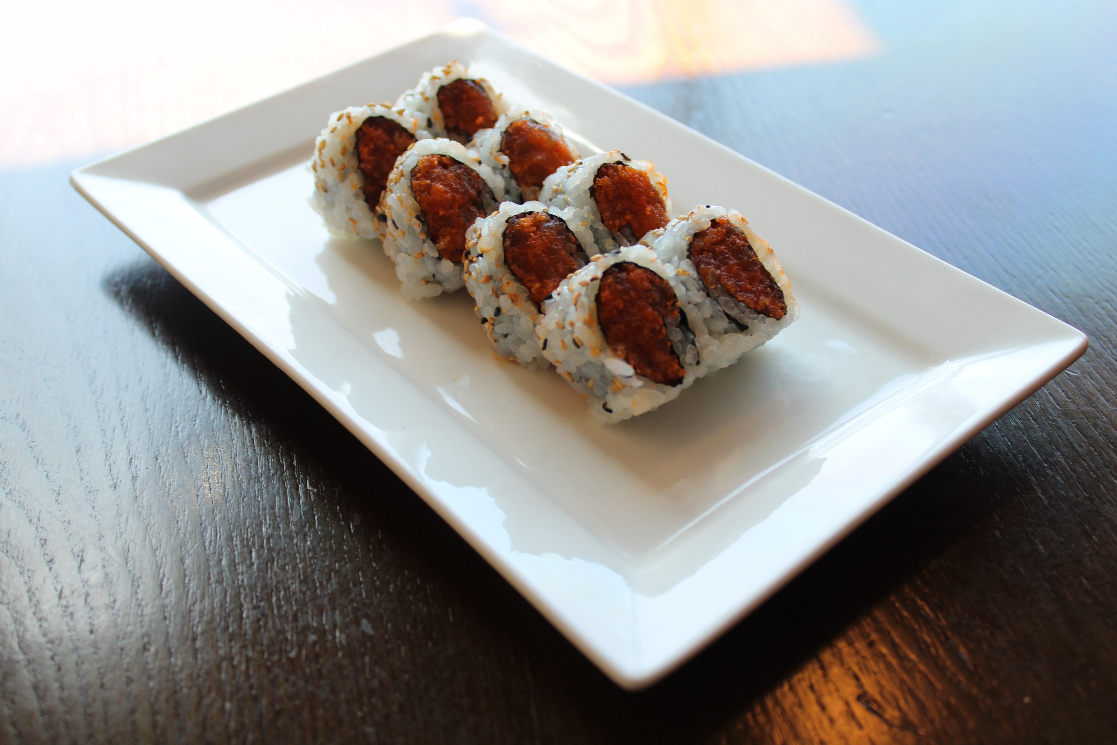Order Spicy Tuna Roll food online from Sushi Snob store, Jacksonville on bringmethat.com