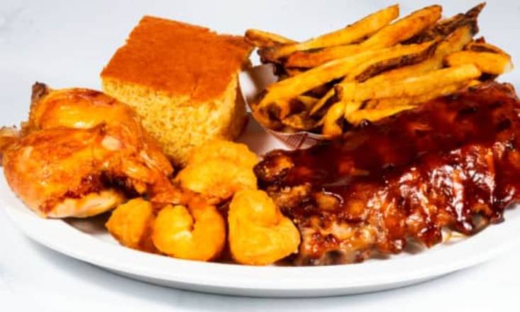 Order Classic Combo food online from Dallas bbq store, New York on bringmethat.com
