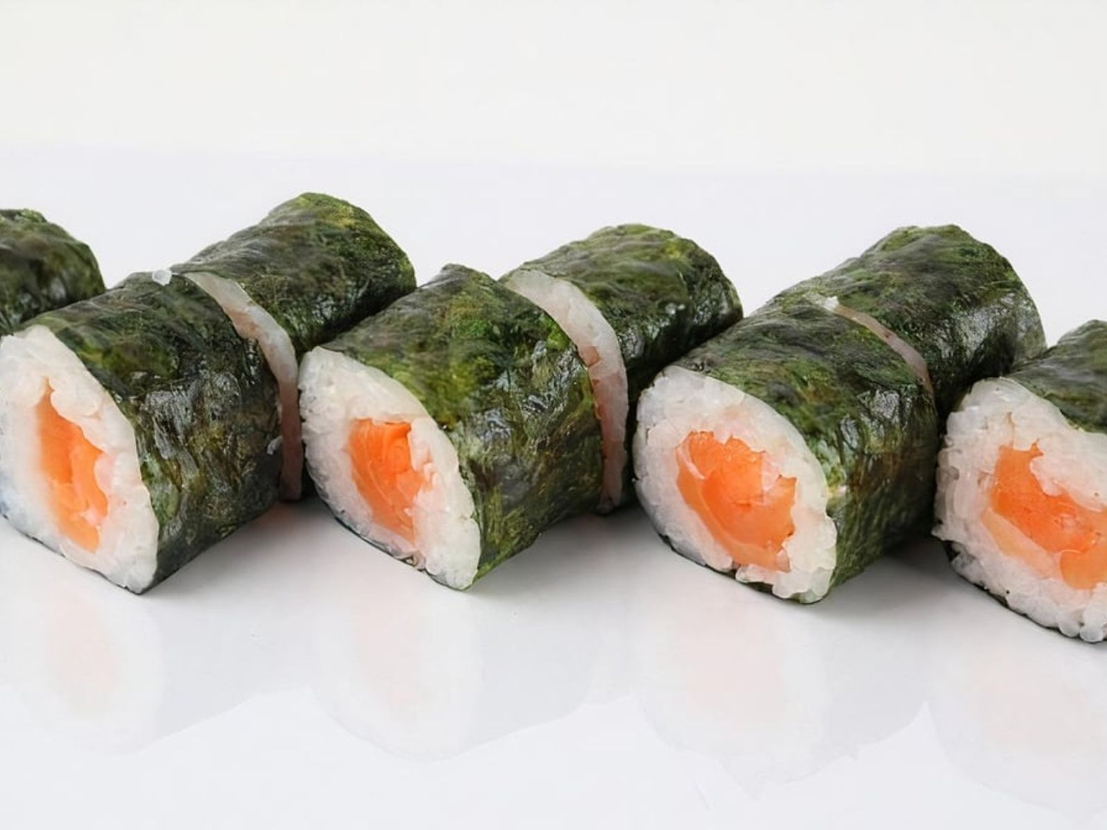 Order Smoked Salmon Roll food online from Momiji Sushi Restaurant store, Salem on bringmethat.com