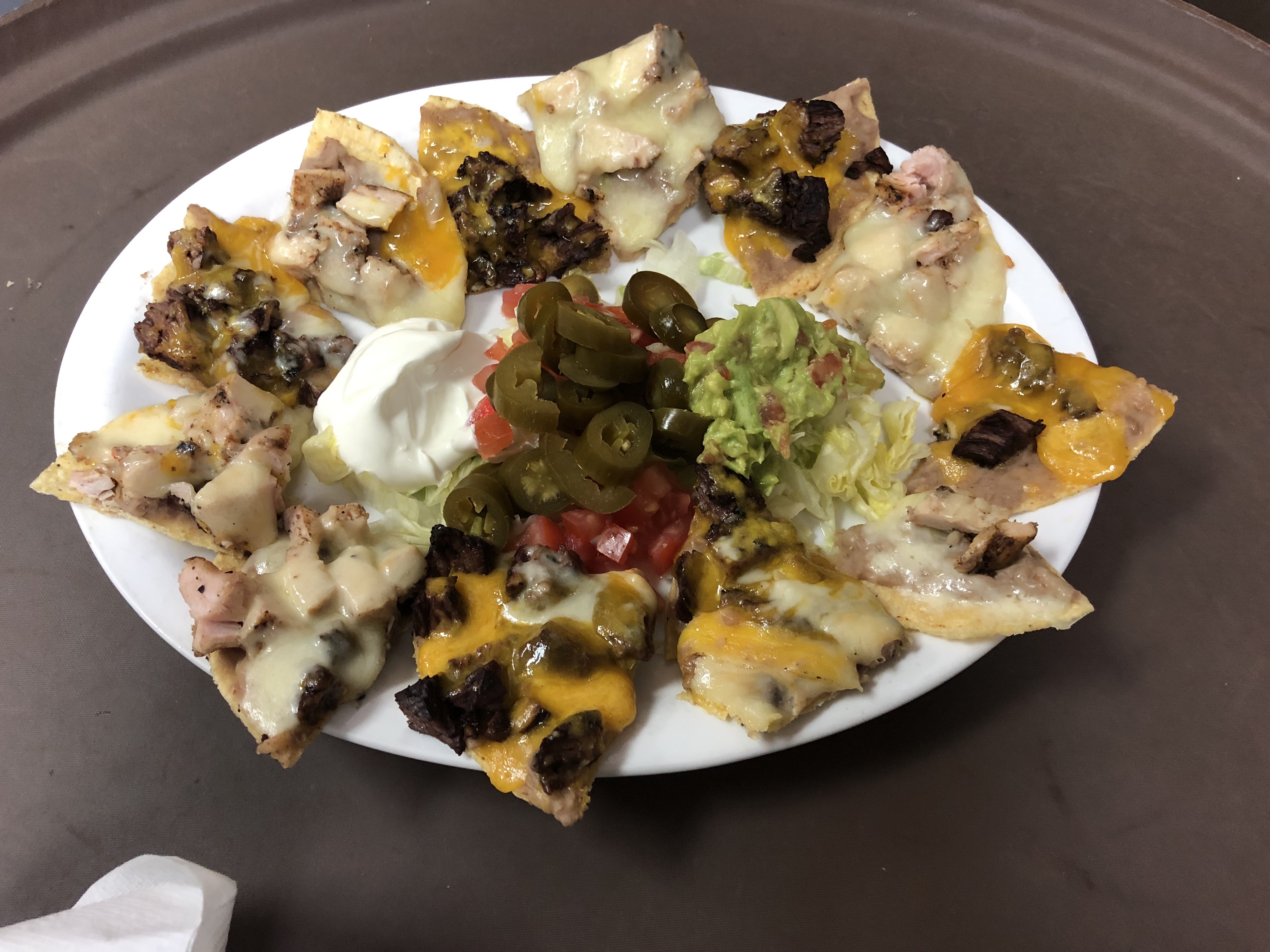 Order Nachos Supreme food online from Moreno Mexican Restaurant store, Pearland on bringmethat.com