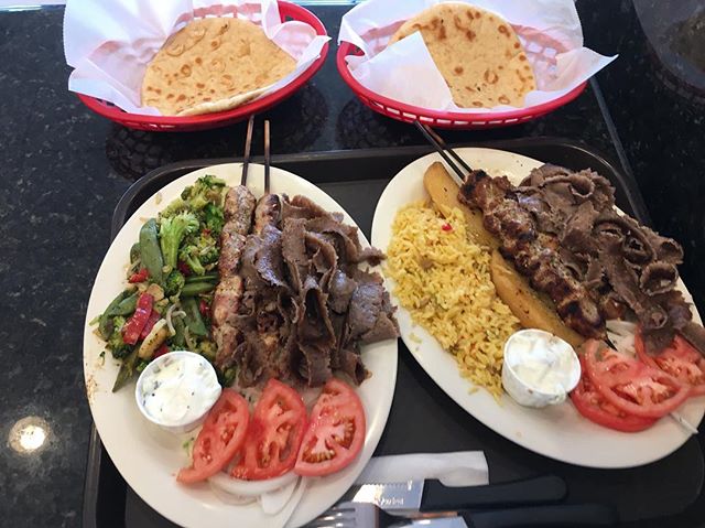 Order Gyro and Kabob Combo Platter food online from Mr. gee's store, Chicago on bringmethat.com