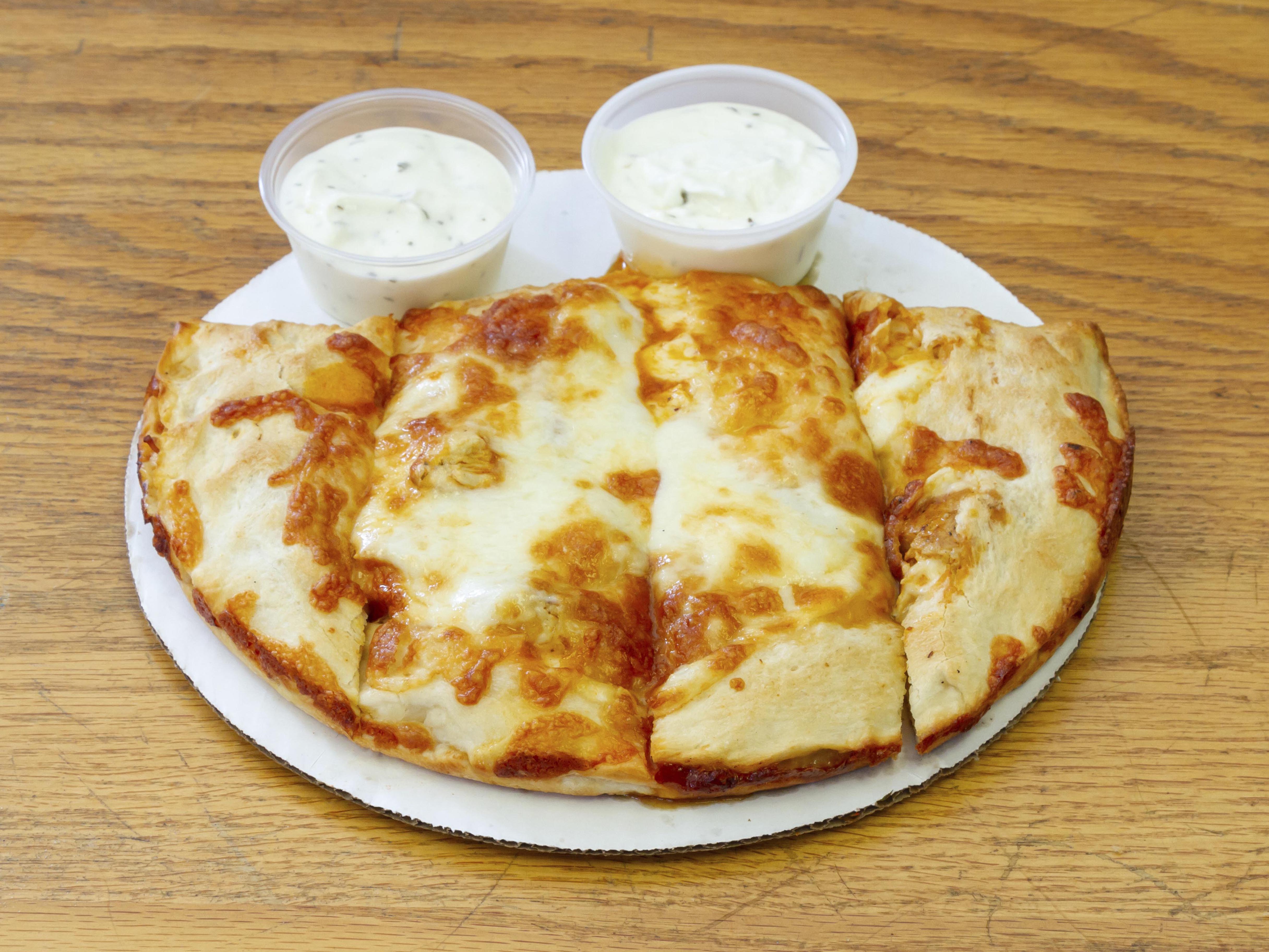 Order BBQ Chicken and Cheese Calzone food online from Romanzza Pizzeria & More store, Quincy on bringmethat.com