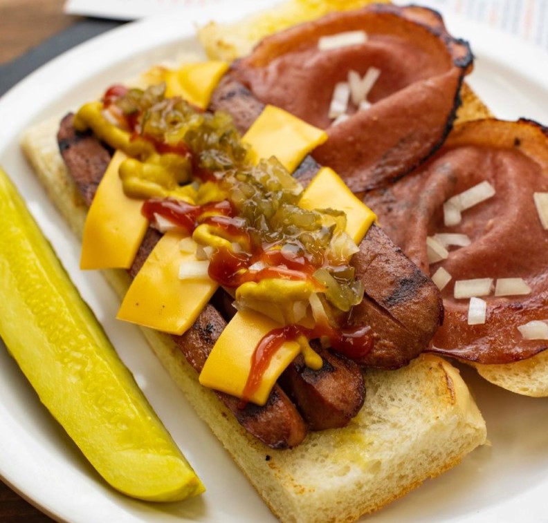 Order Hot Dog Platter food online from Dockside Seafood store, Annapolis on bringmethat.com