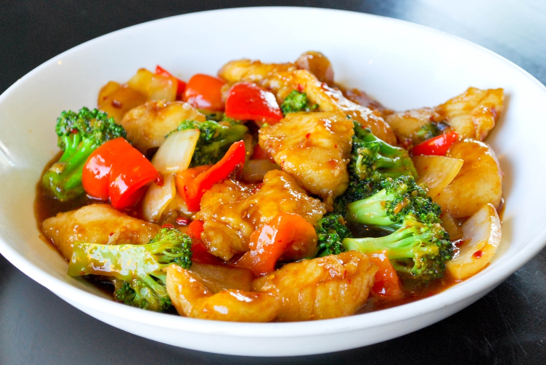 Order Hot Garlic Chicken food online from Kung Pao Bistro store, West Hollywood on bringmethat.com