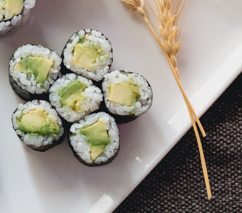 Order Avocado Roll (C) food online from Ichiban Japanese Bistro store, Sterling Heights on bringmethat.com