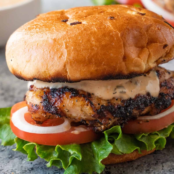 Order Grilled Chicken Sandwich food online from First Down Sports Bar & Grill store, Arlington on bringmethat.com