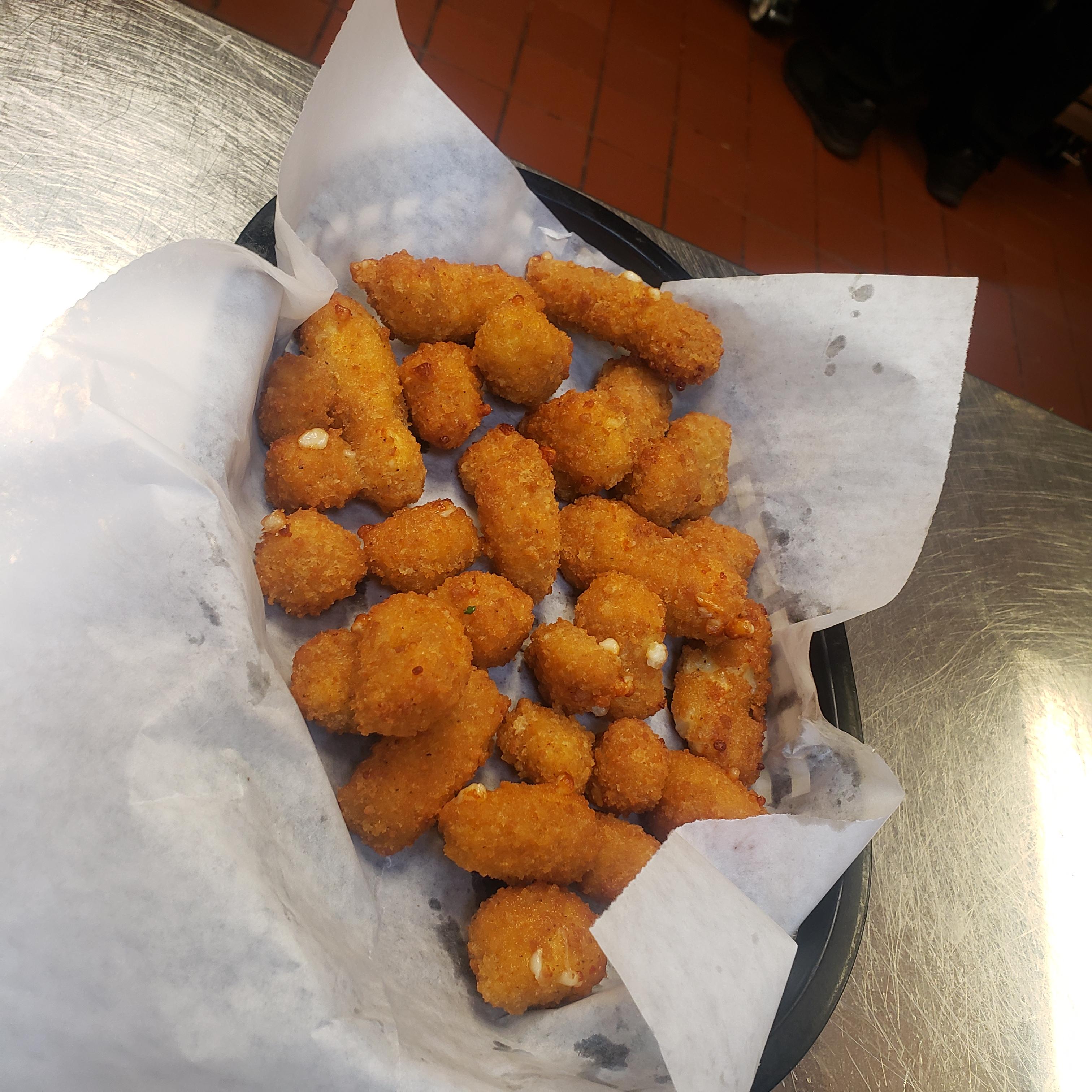 Order Spicey Cheese Curds food online from Tony Tacos Downtown store, Bloomington on bringmethat.com