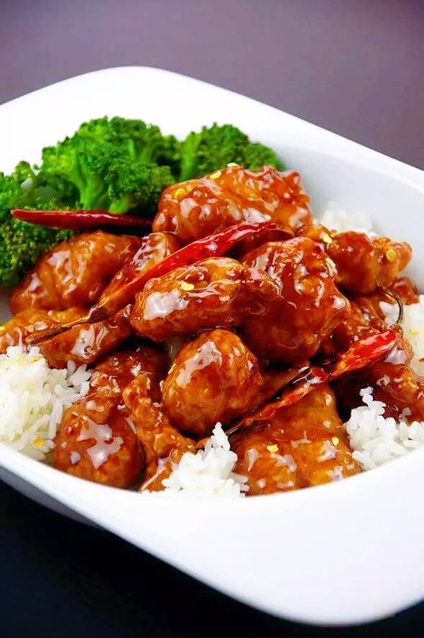 Order C15. General Tso's Chicken Combo Plate food online from China Gate store, Kimberly on bringmethat.com