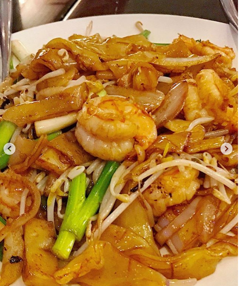 Order 192. Shrimp Chow Fun food online from Dragon store, Culver City on bringmethat.com