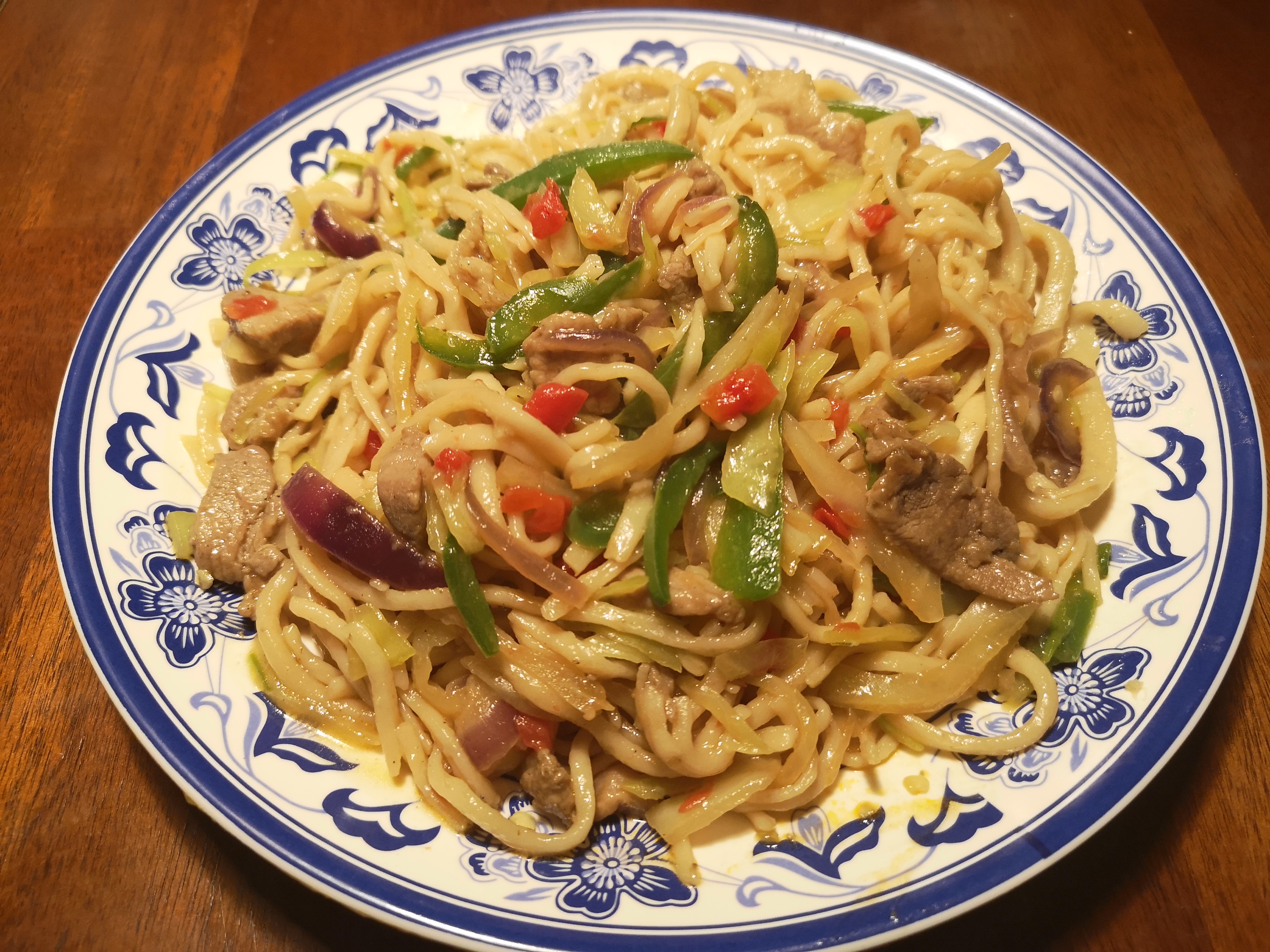 Order 2. Pork Stir Fried Noodle 猪肉炒面 food online from Kung Fu Noodle store, Dayton on bringmethat.com