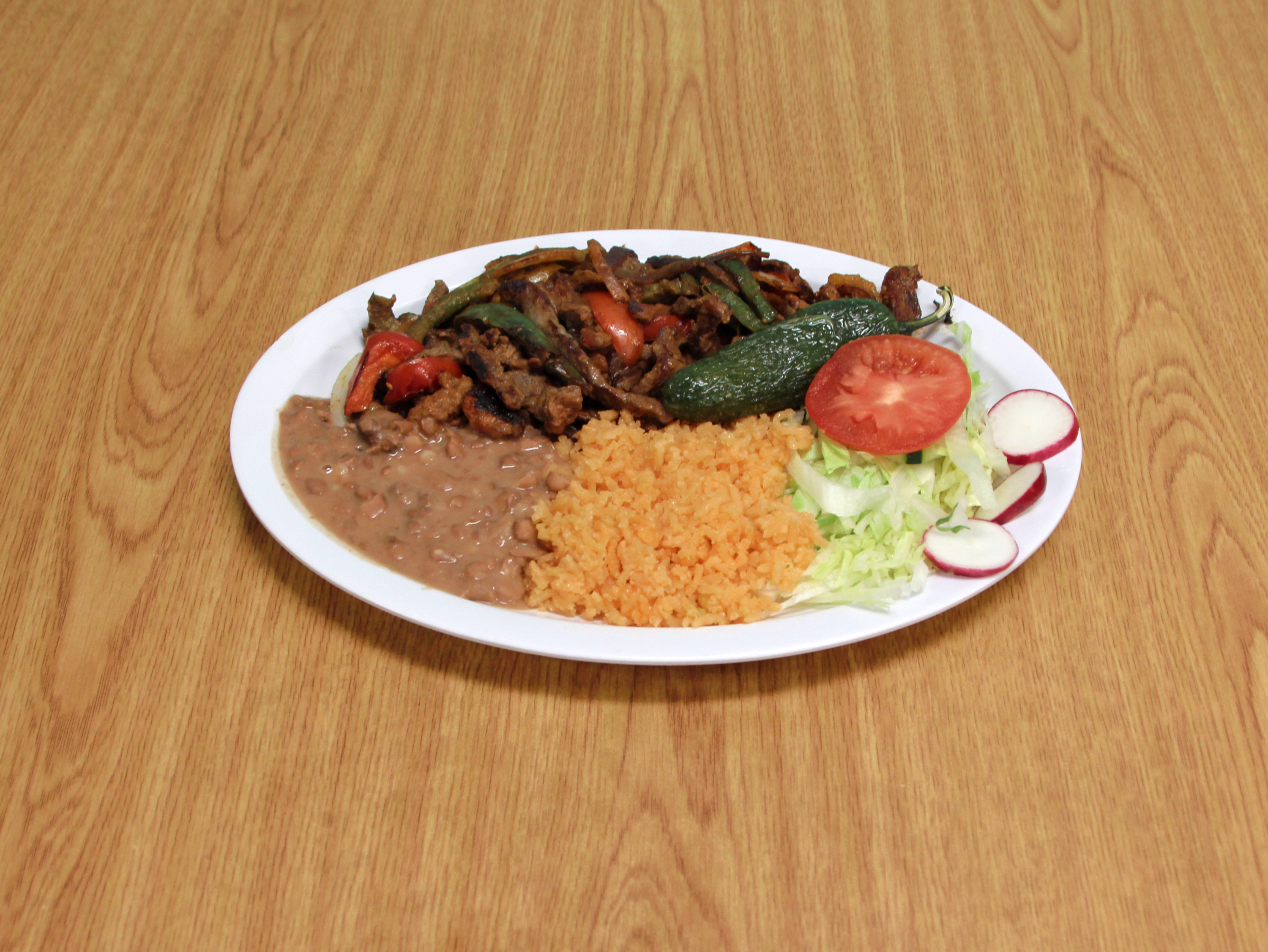 Order Fajitas Pollo Plate food online from Santiago Mexican Restaurant store, Hilliard on bringmethat.com
