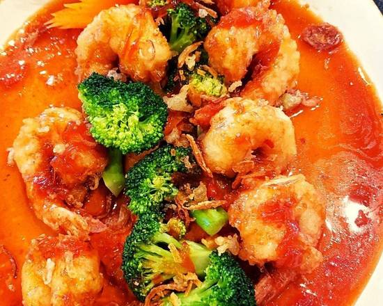 Order Jumping Shrimp food online from Taste of Thai and Sushi store, Houston on bringmethat.com