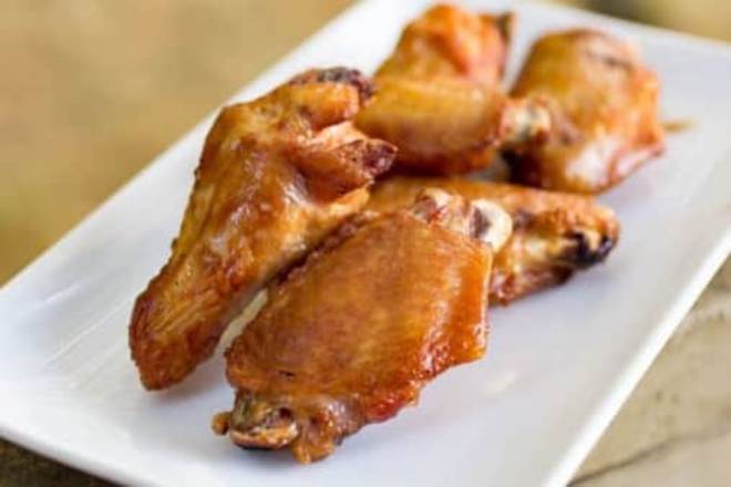 Order Wings - Naked(Plain) food online from Salerno Pizzeria & Sports Bar store, Hodgkins on bringmethat.com