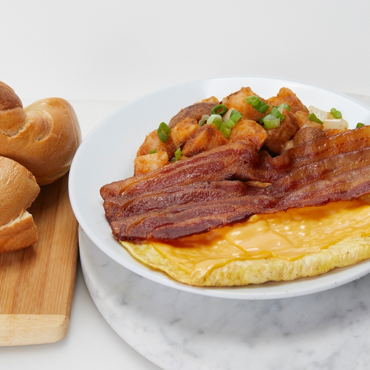 Order Bacon, Egg & Cheese Platter food online from Wu & Nussbaum  store, New York on bringmethat.com