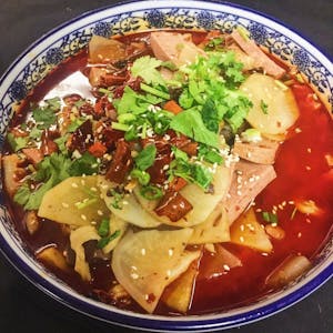 Order M5. 毛血旺 Beef stomach, and Chinese spam in spicy broth food online from Red Pepper store, Lawrence on bringmethat.com