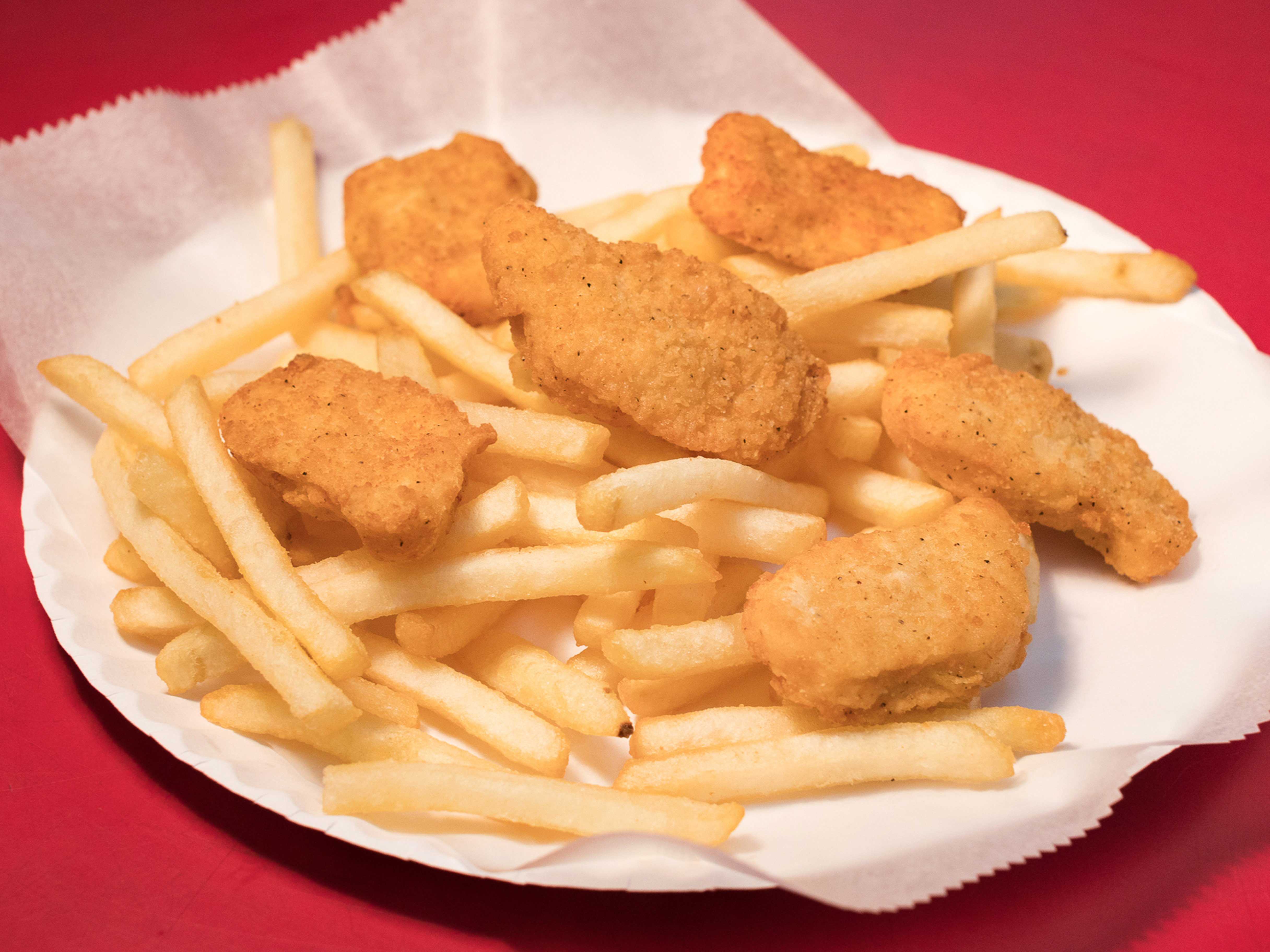 Order 10 Chicken Nuggets with Fries food online from Crown Fried Chicken & Pizza store, Brooklyn on bringmethat.com