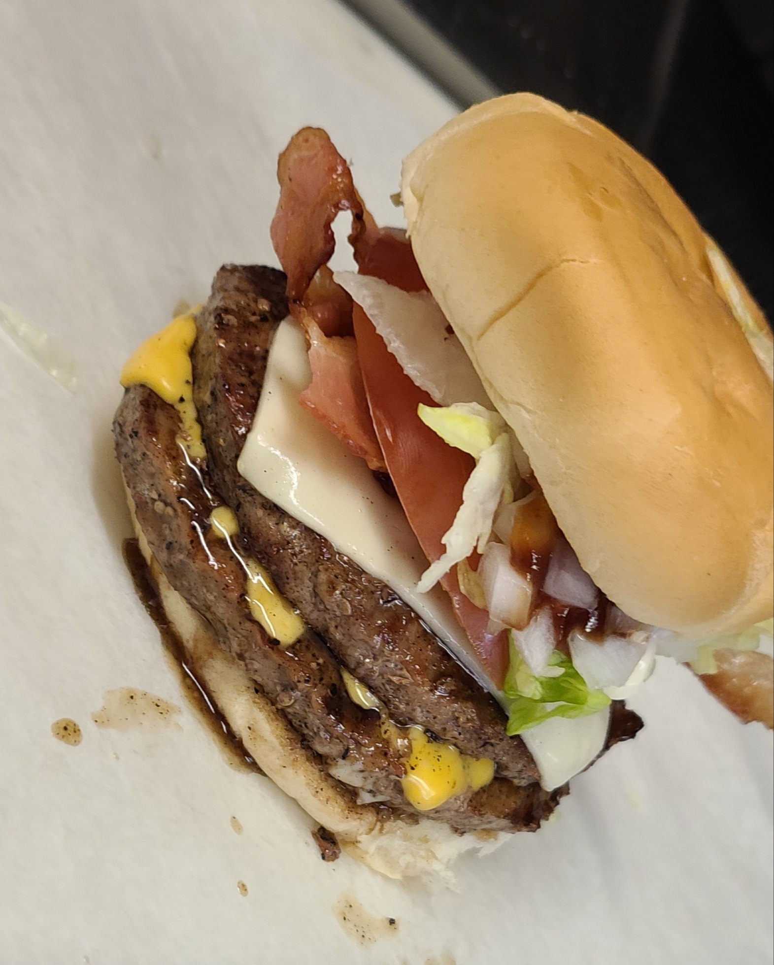 Order #6. 1/2 Bacon Cheese food online from J&W Ice Cream And Grill store, Roseville on bringmethat.com